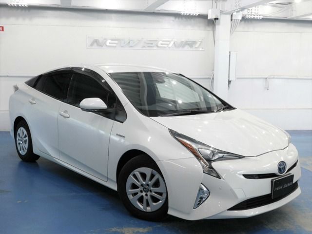 Toyota PRIUS 2017-11 13454-0