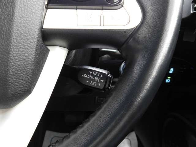 Toyota PRIUS 2017-11 13454-8