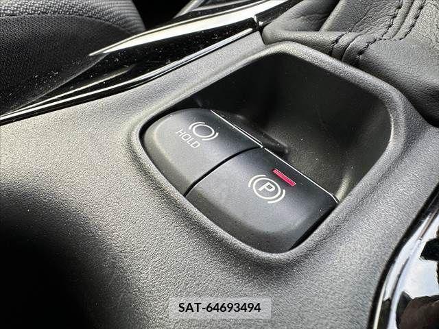 Toyota COROLLA TOURING 2019-11 330825-26