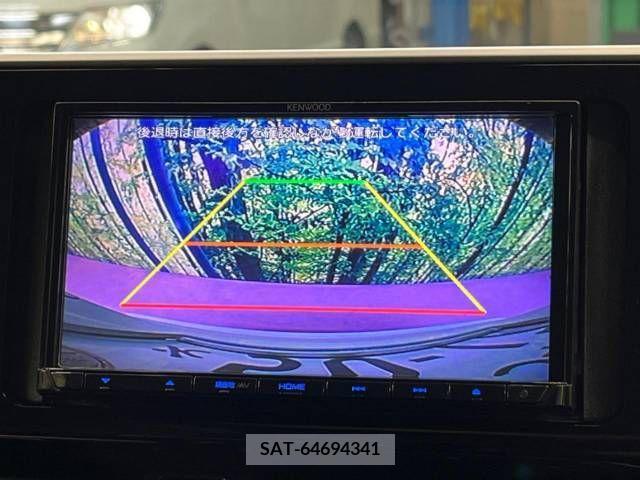 Toyota C-HR 2017-07 294918-3