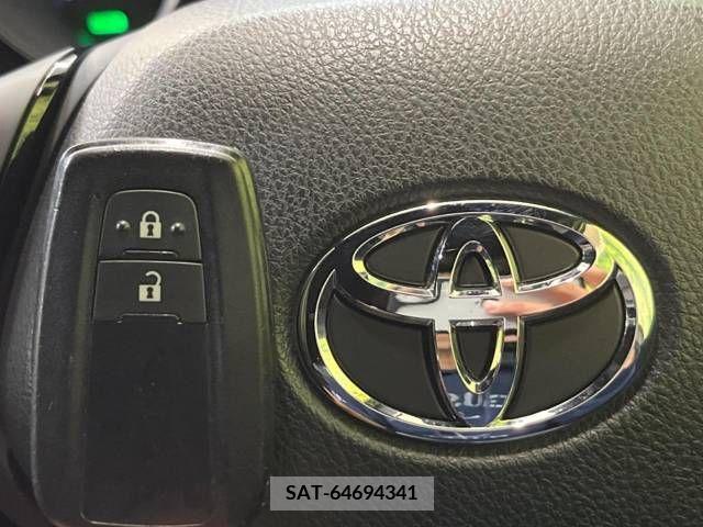 Toyota C-HR 2017-07 294918-7