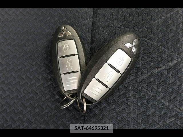 Mitsubishi EK X 2019-11 296830-4