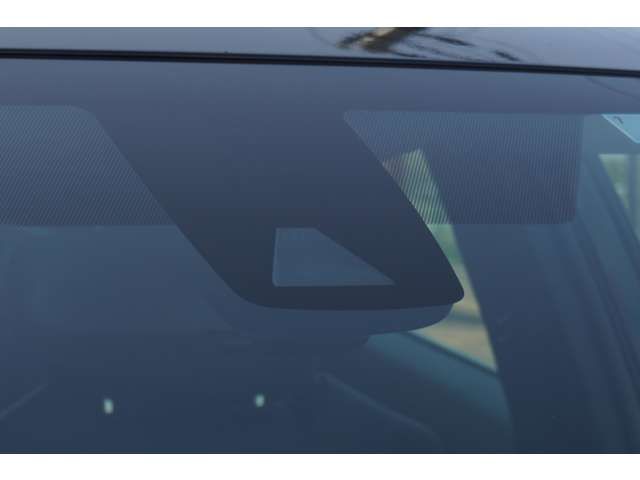 Toyota PRIUS 2022-04 21725-14