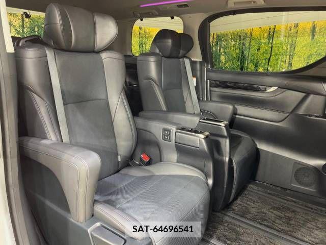 Toyota ALPHARD 2022-03 388974-9