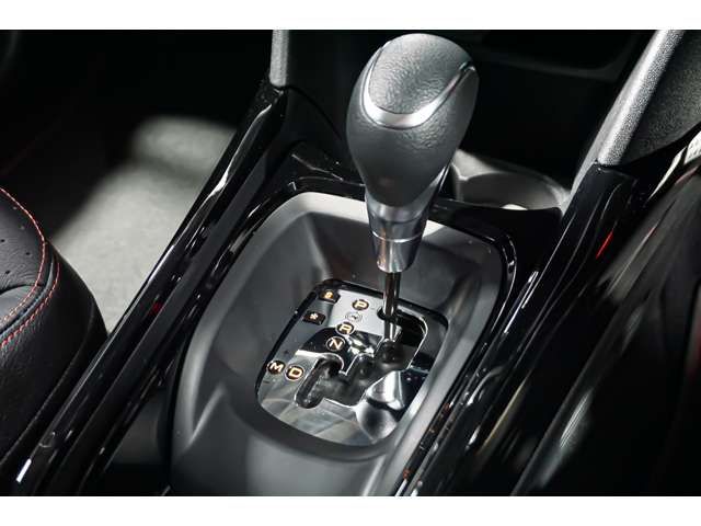 Peugeot 2008 2020-03 195011-18