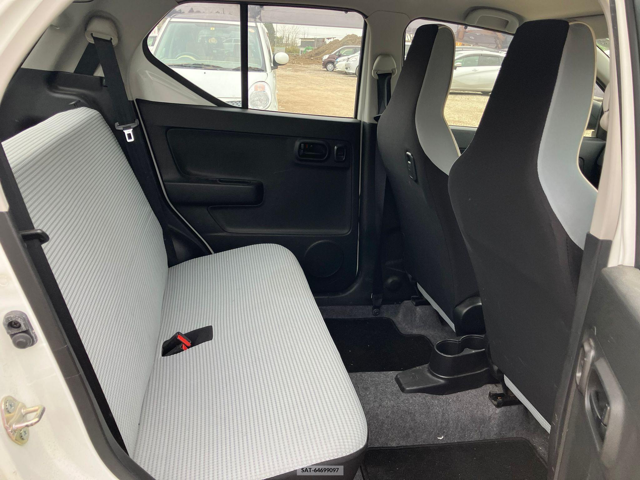 Suzuki ALTO 2017-12 258403-10