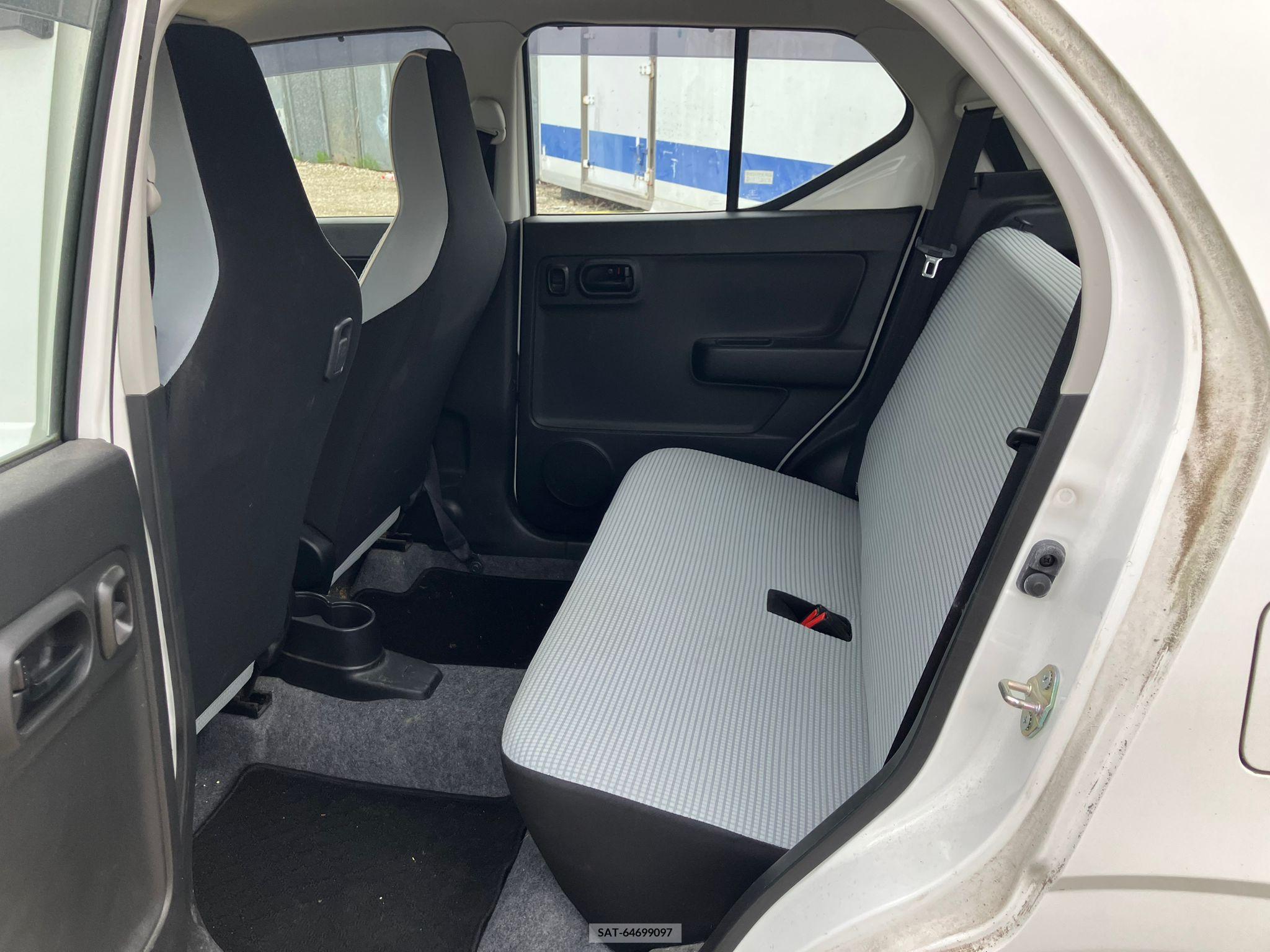 Suzuki ALTO 2017-12 258403-11