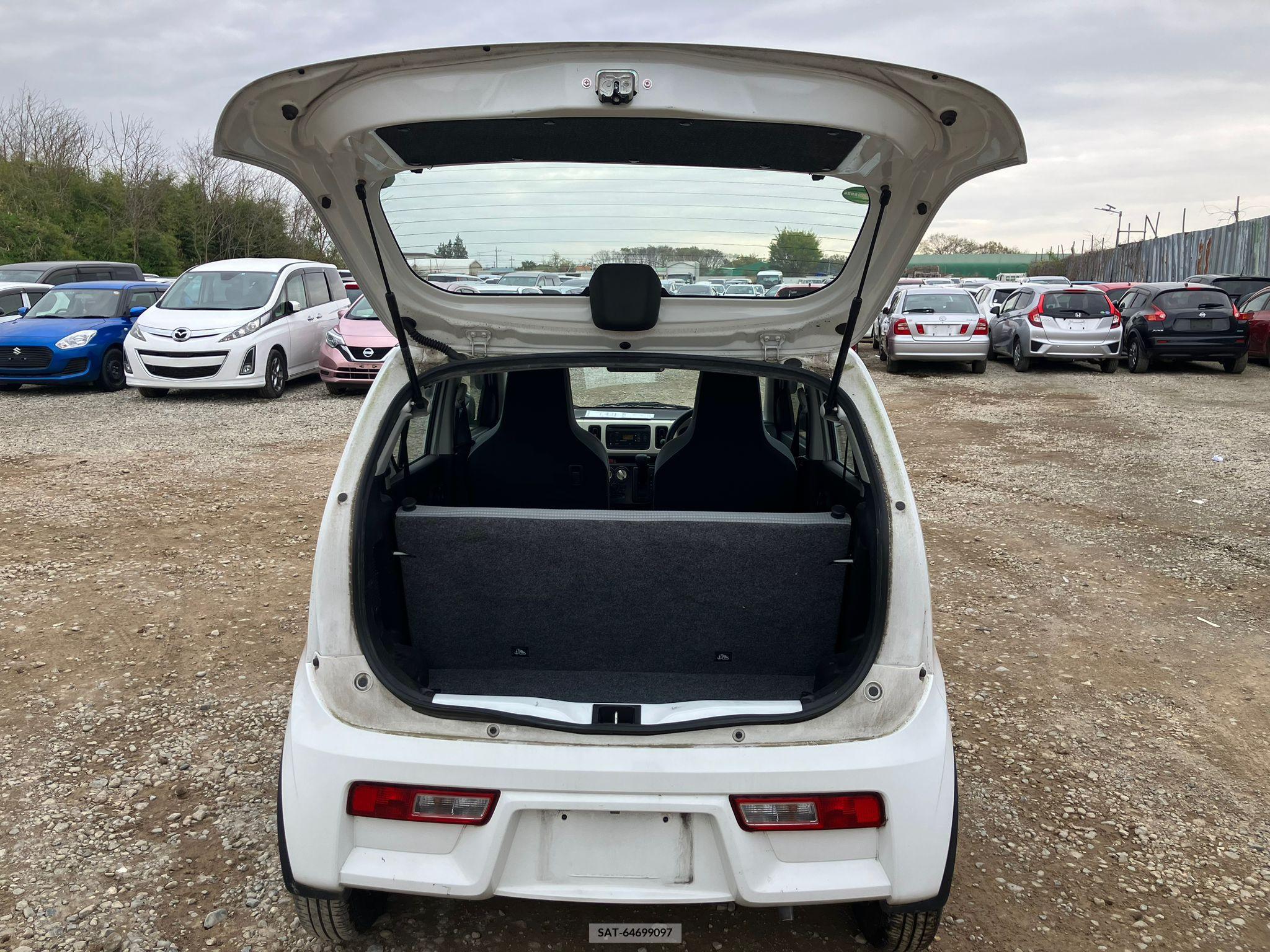 Suzuki ALTO 2017-12 258403-17
