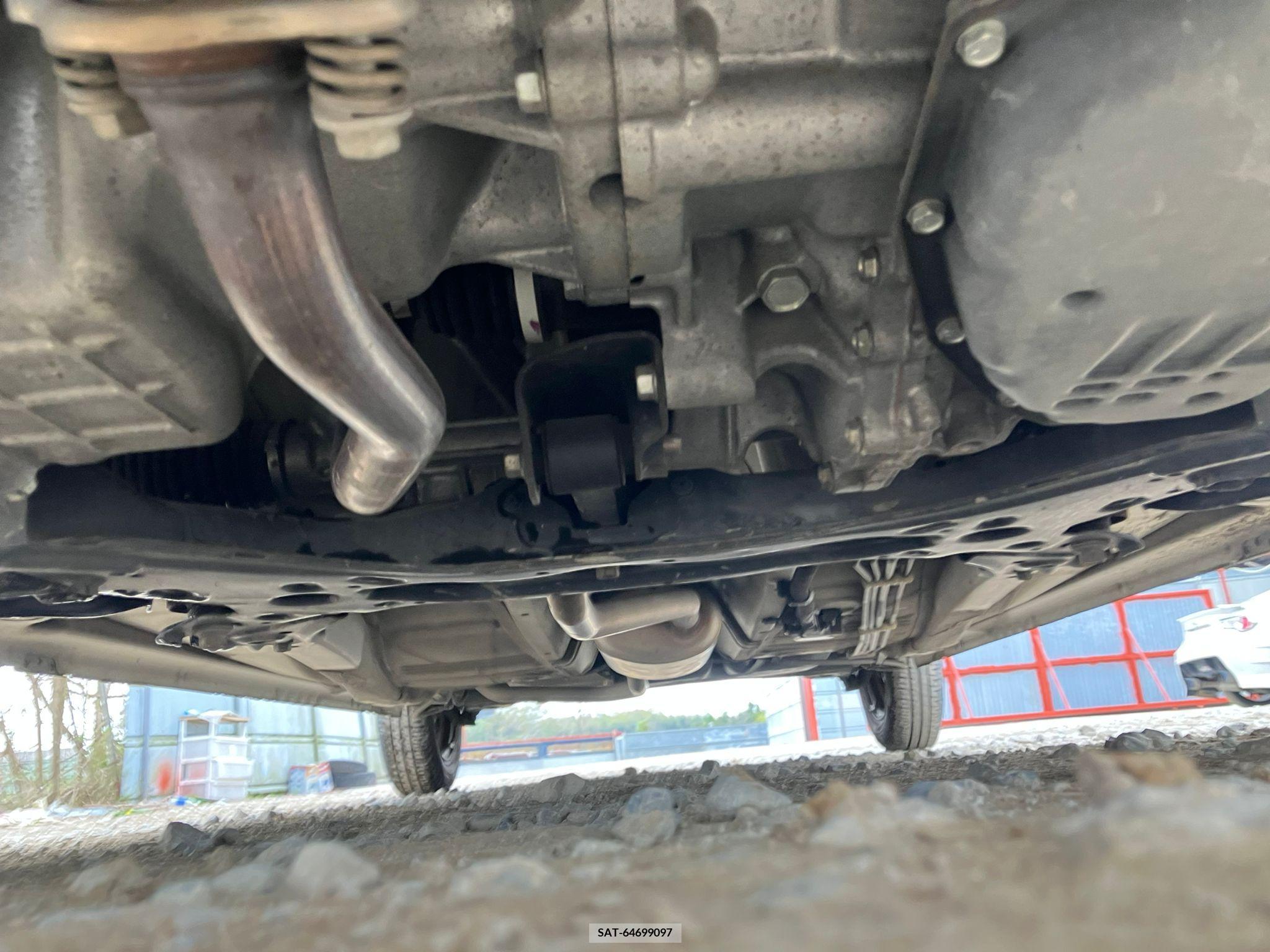 Suzuki ALTO 2017-12 258403-22