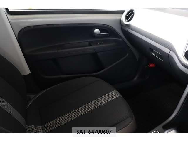VolksWagen UP! 2018-09 320249-17