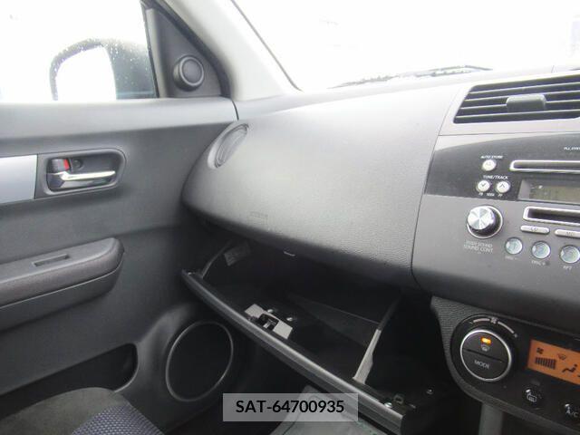 Suzuki SWIFT 2009-08 286600-13