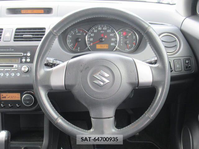 Suzuki SWIFT 2009-08 286600-8
