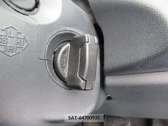 Suzuki SWIFT 2009-08 286600-14