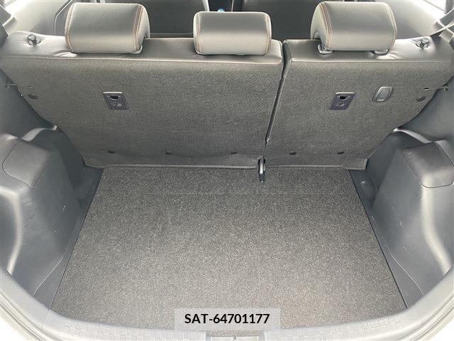 Toyota AQUA 2016-08 292075-12