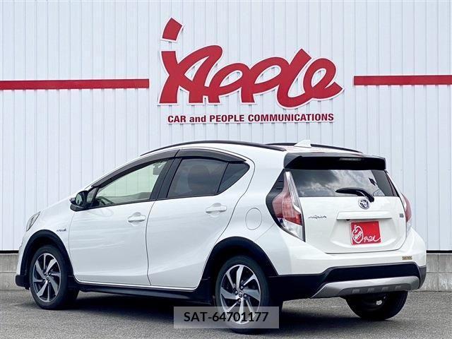 Toyota AQUA 2016-08 292075-2