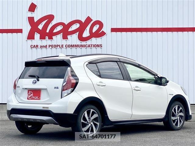 Toyota AQUA 2016-08 292075-3
