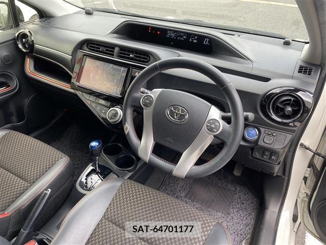 Toyota AQUA 2016-08 292075-4