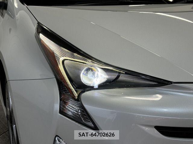Toyota PRIUS 2018-01 385313-12