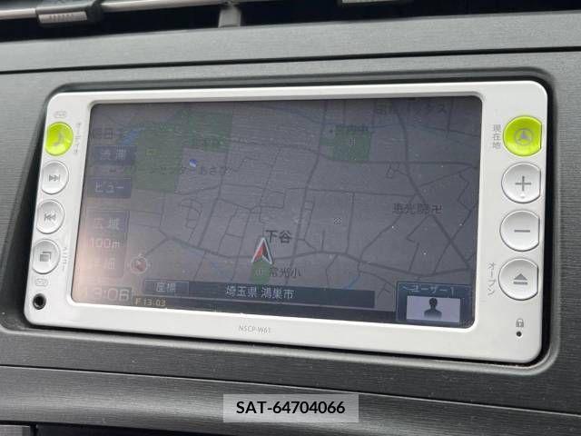 Toyota PRIUS 2011-07 255622-3