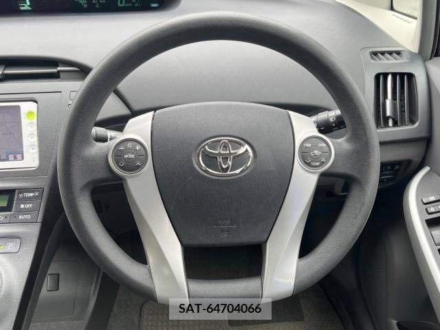 Toyota PRIUS 2011-07 255622-2