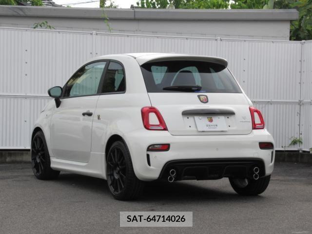 Abarth 695 2024-01 353178-11