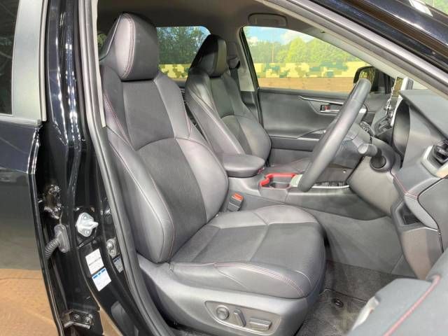 Toyota RAV4 2021-06 184884-9
