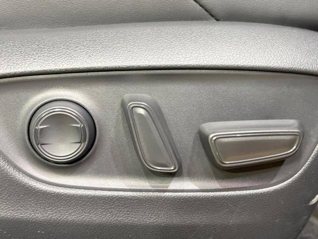 Toyota RAV4 2021-06 184884-8