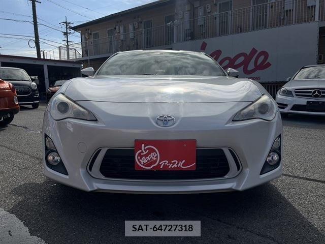 Toyota 86 2012-07 211841-1