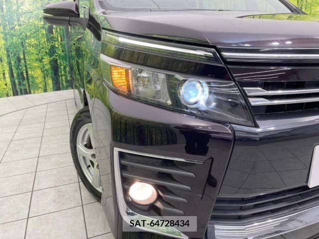 Toyota VOXY 2014-03 289196-13
