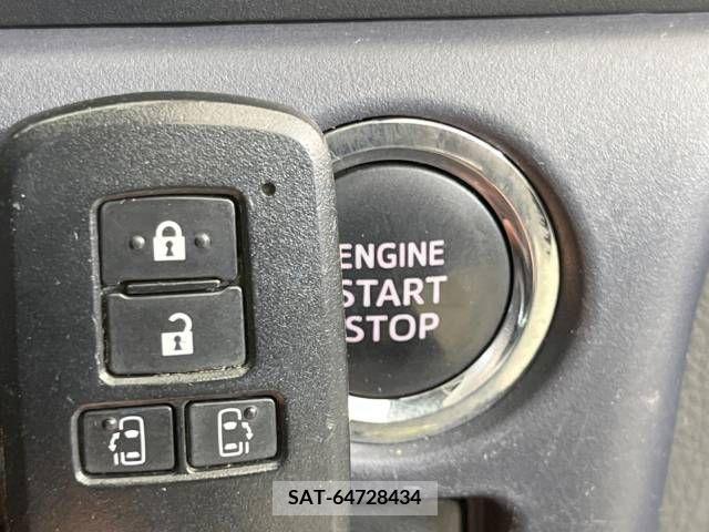 Toyota VOXY 2014-03 289196-7
