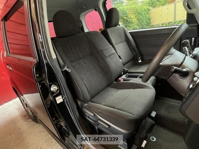 Toyota SPADE 2012-09 350454-16