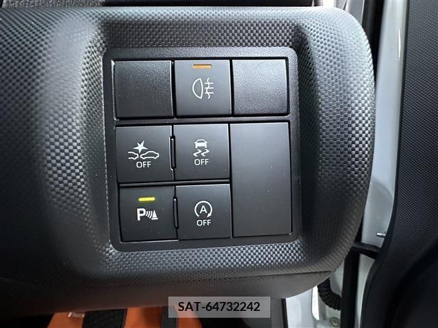 Toyota RAIZE 2022-11 256431-17