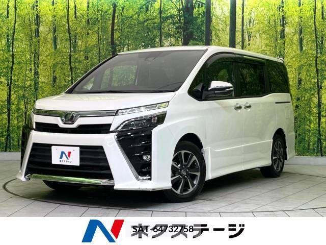 Toyota VOXY 2018-10 321584-0