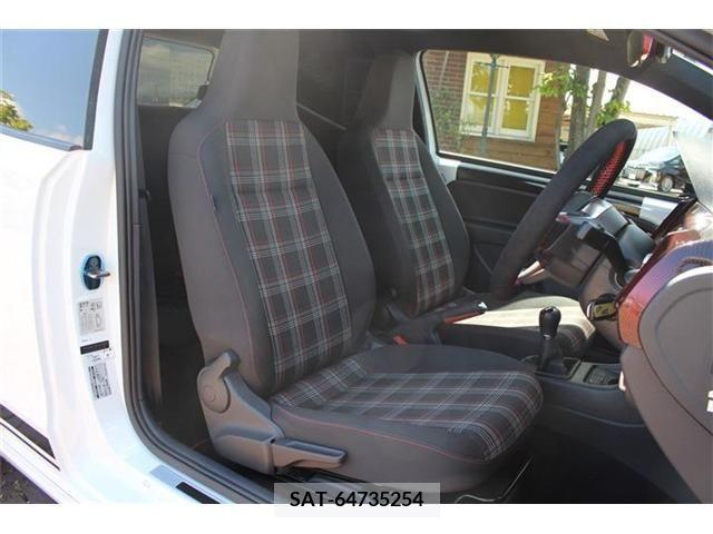 VolksWagen UP! 2020-01 289665-12
