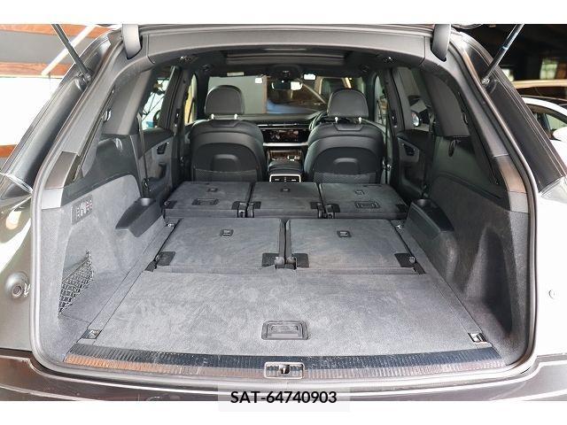 Audi Q7 2020-10 356613-29