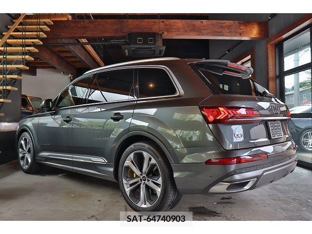 Audi Q7 2020-10 356613-3