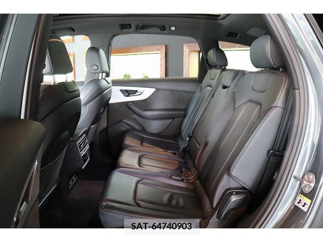 Audi Q7 2020-10 356613-15
