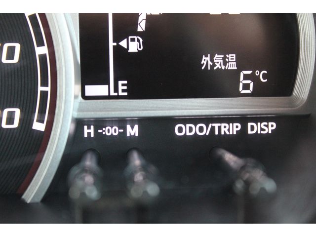Toyota PASSO 2016-05 3833-25