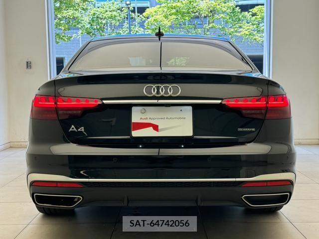 Audi A4 2022-10 293664-3