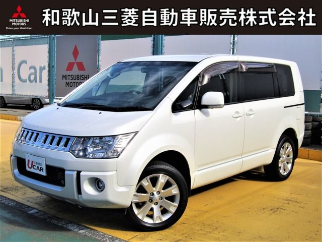 Mitsubishi DELICA D5 2016-08 185882-0