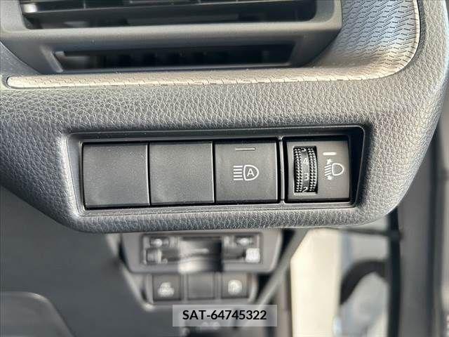 Toyota PRIUS 2023-02 366360-28