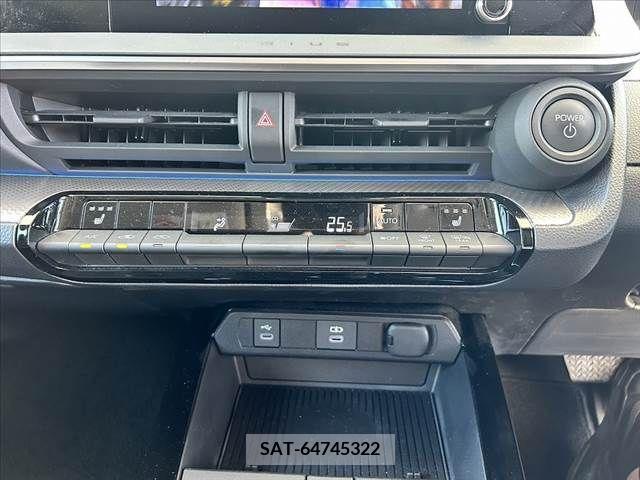 Toyota PRIUS 2023-02 366360-26