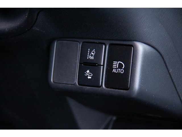 Toyota AQUA 2019-06 24401-18