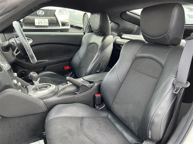 Nissan FAIRLADY Z 2014-03 24381-19