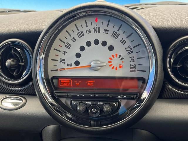Bmw MINI 2011-01 183987-3