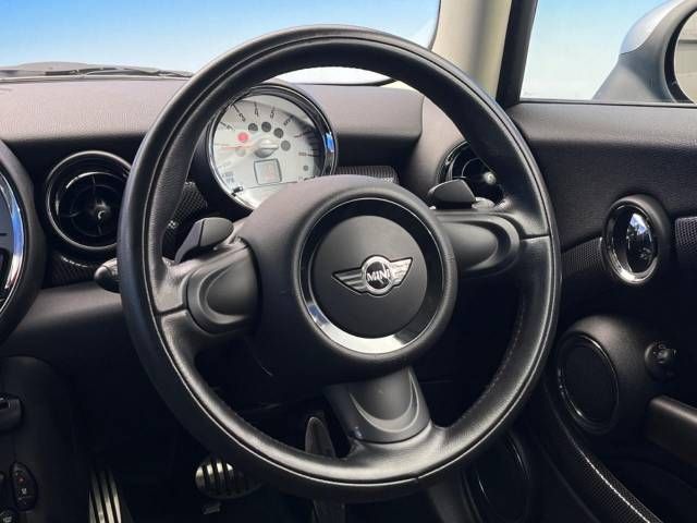 Bmw MINI 2011-01 183987-10