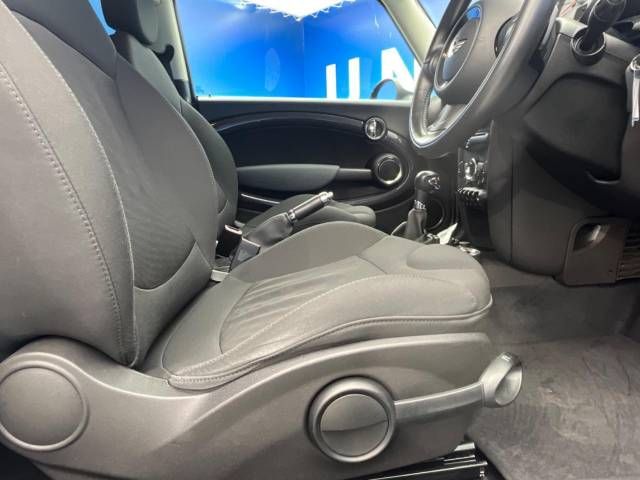 Bmw MINI 2011-01 183987-8
