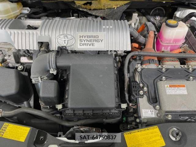 Toyota PRIUS 2012-02 366354-17