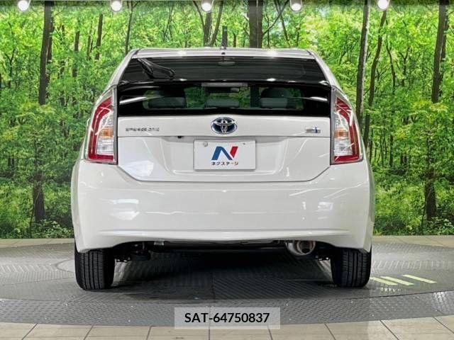Toyota PRIUS 2012-02 366354-14