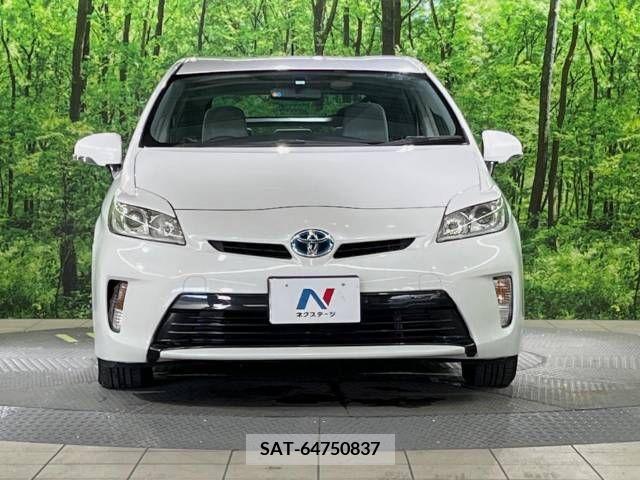 Toyota PRIUS 2012-02 366354-13
